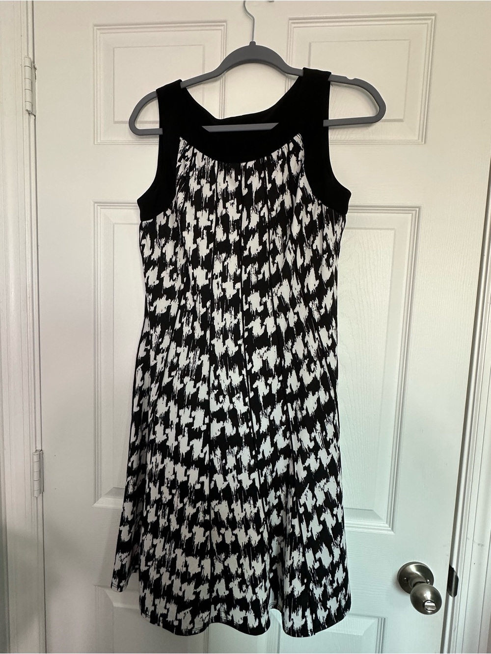 Perceptions Black and White Houndstooth Midi Dress